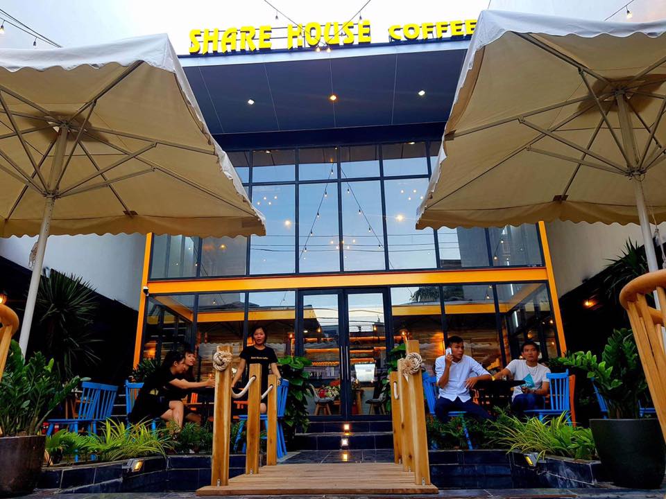 share house cafe